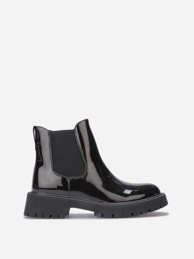 Chelsea vernies à semelle épaisse