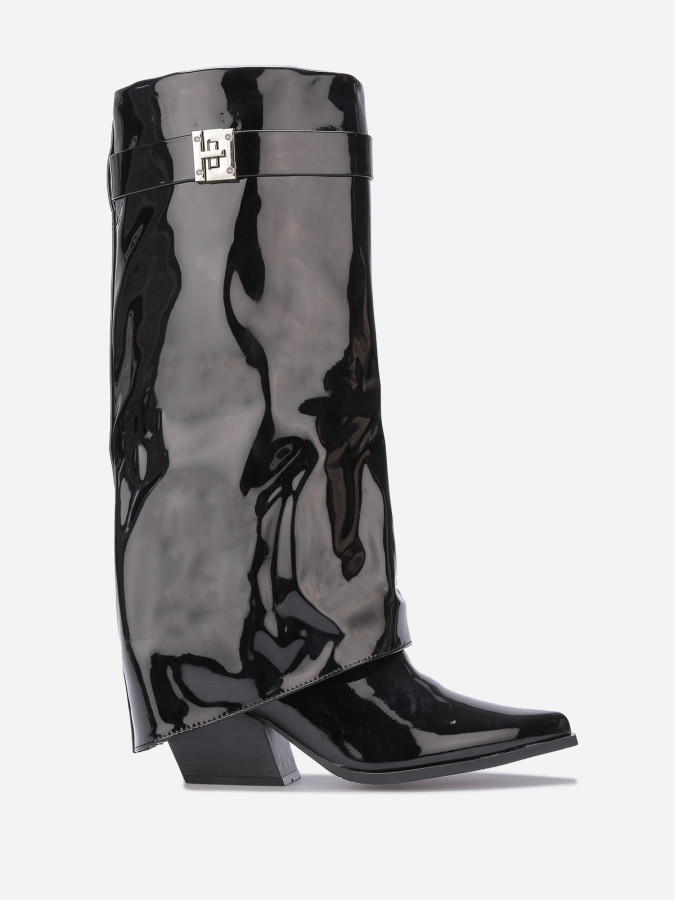 Bottes vernies à revers