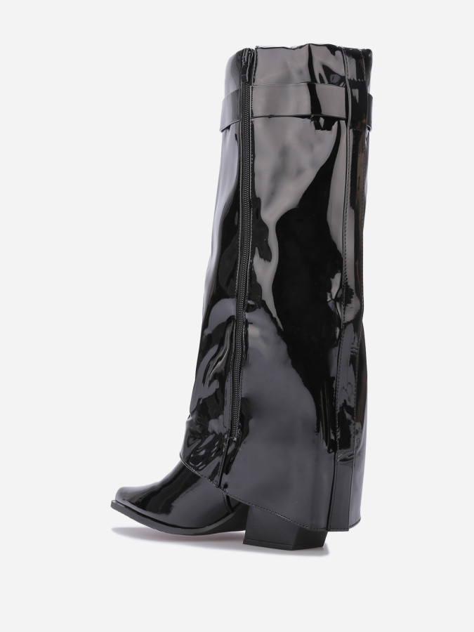 Bottes vernies à revers