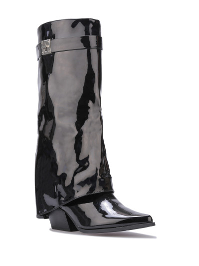 Bottes vernies à revers
