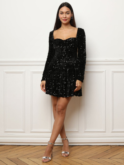 Robe patineuse en velours à sequins