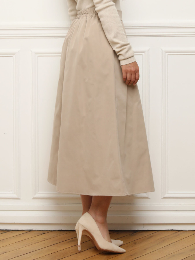 Jupe évasée et plissée