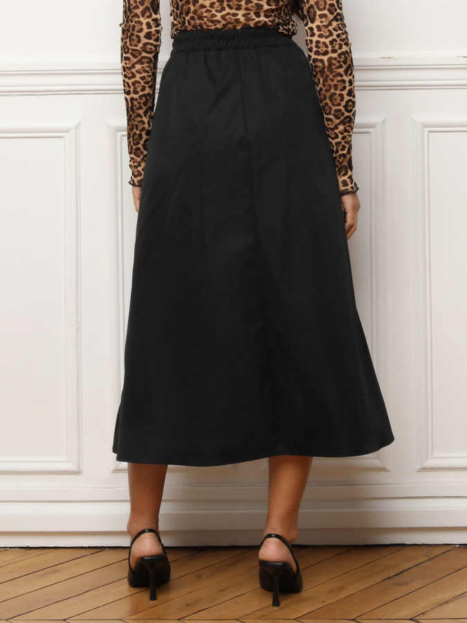Jupe évasée et plissée