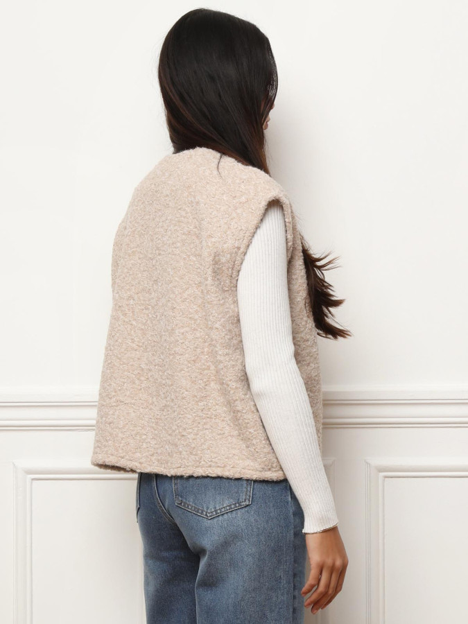 Gilet sans manches duveteux