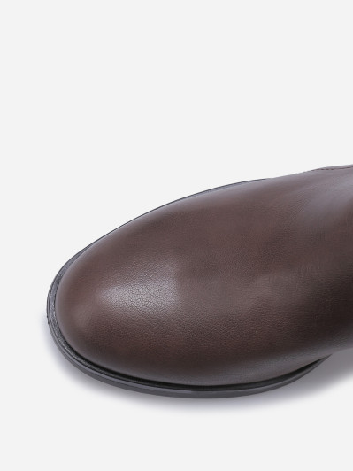 Bottines à talon carré avec boucle