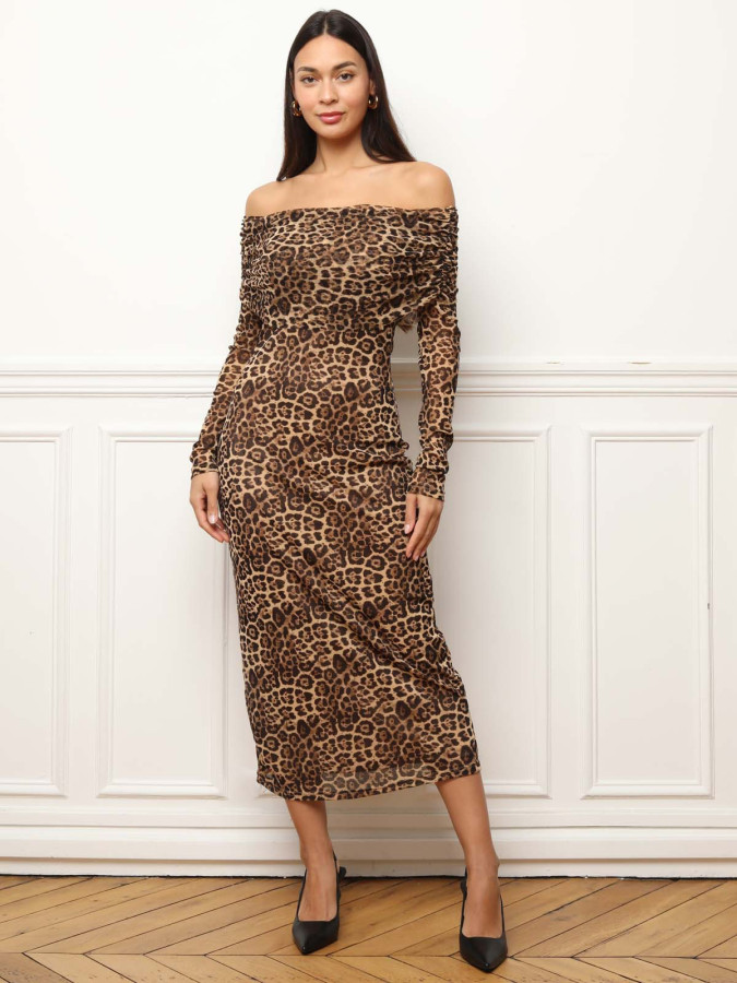 Robe à col bardot et imprimé animal