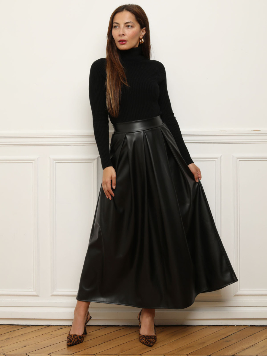 Jupe évasée et plissée en simili