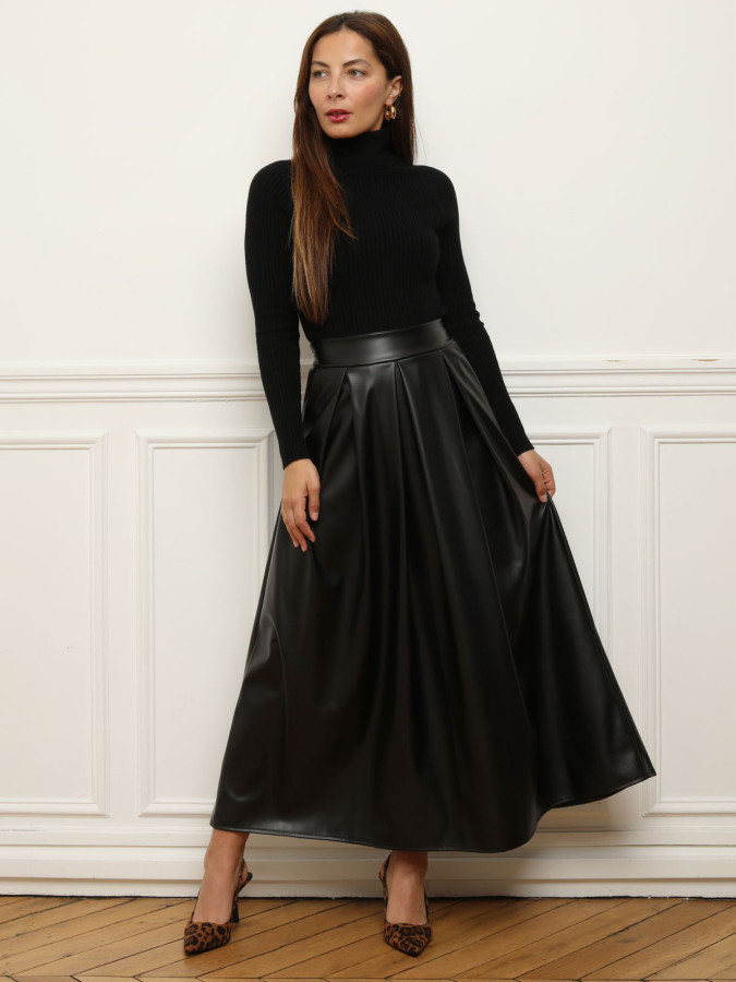 Jupe évasée et plissée en simili