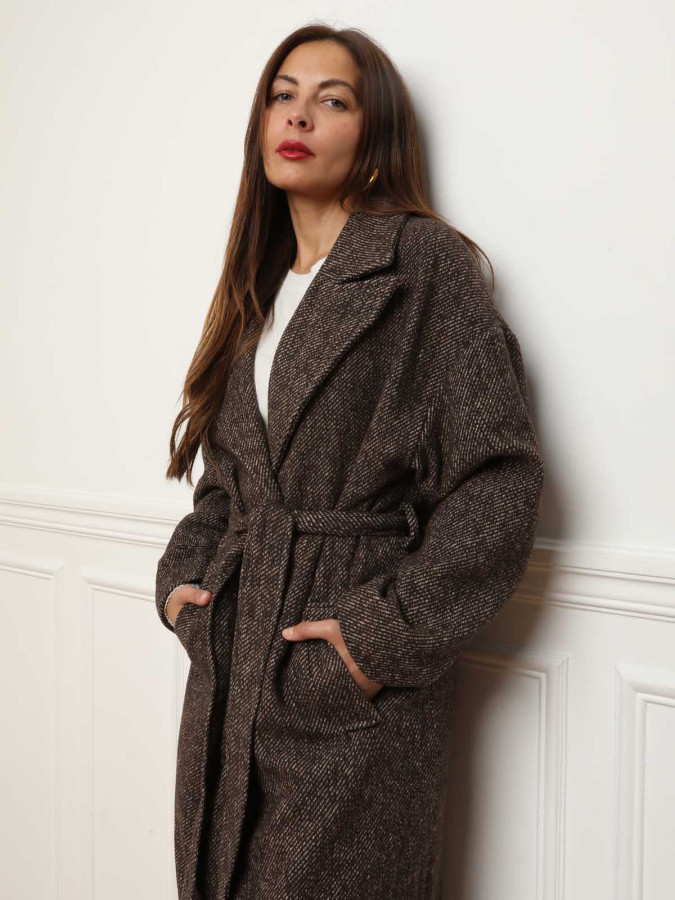 Manteau texturé à nouer
