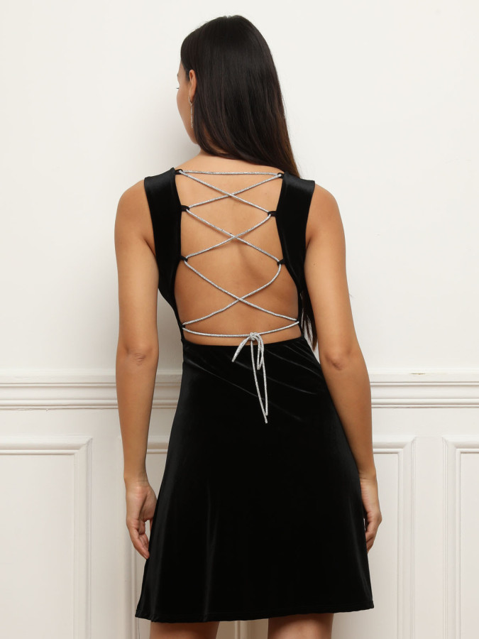 Robe en velours dos nu