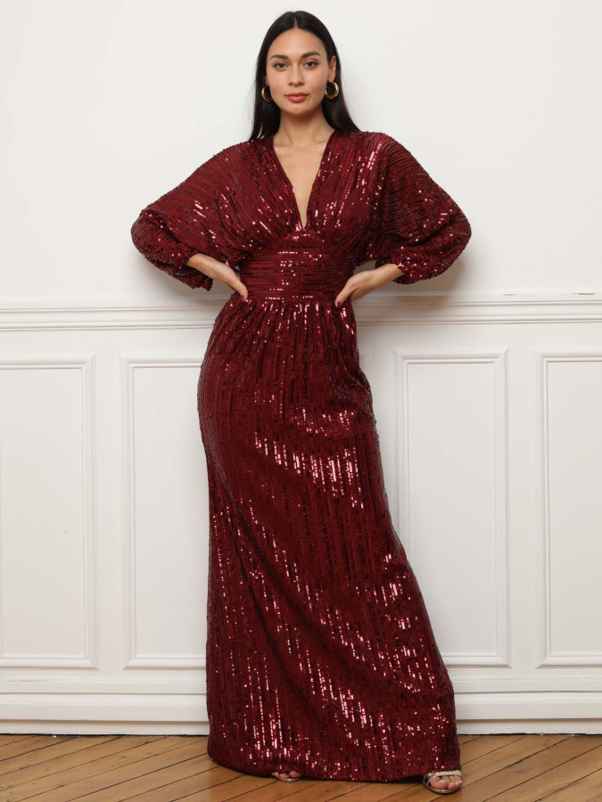 Robe longue bordeaux à sequins