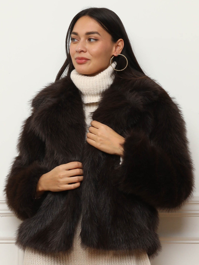 Manteau en fausse fourrure marron à col revers