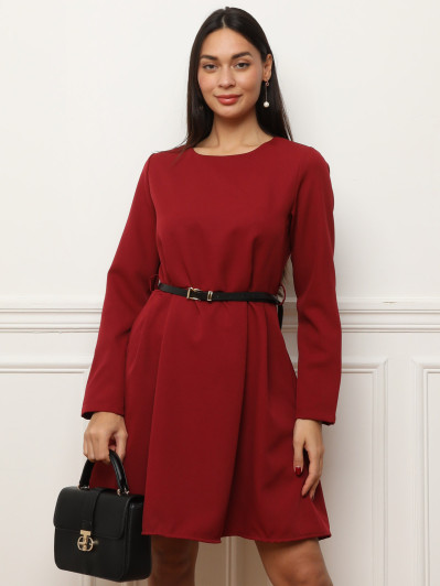 Robe patineuse avec ceinture