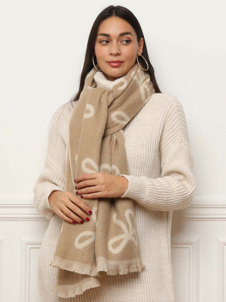 Écharpe duveteuse beige et camel à motif nœuds