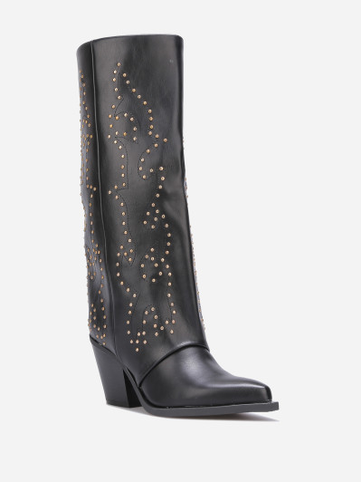 Bottes noires à clous et surpiqûres