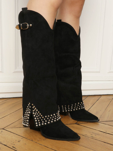 Bottes guêtres noires en suédine cloutée
