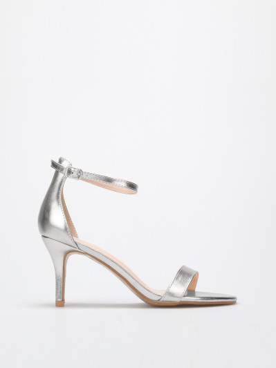 Sandales en simili à talon aiguille argentées