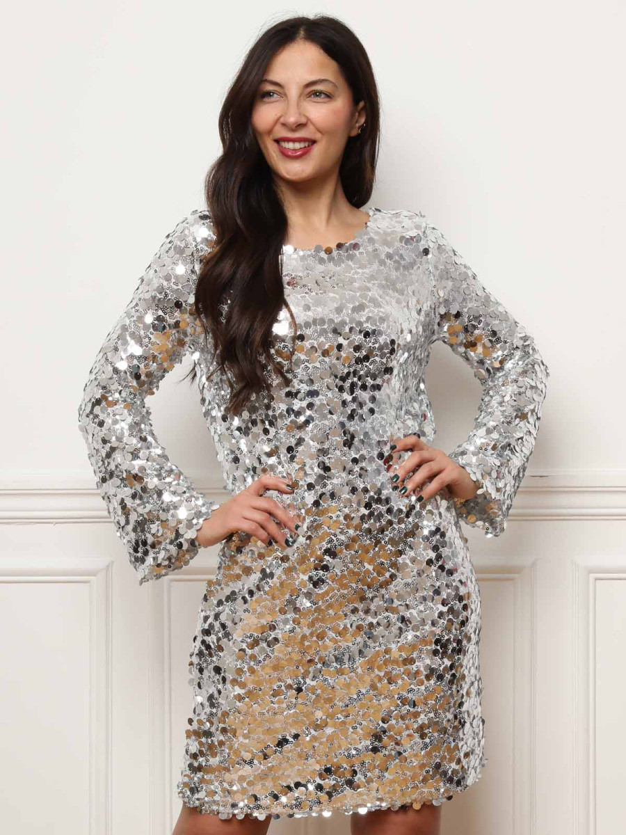 Robe argenté à sequins avec nœuds au dos