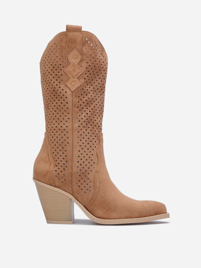 Santiags camel en suédine à détails ajourés