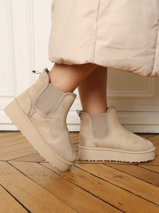 Boots fourrées beige style chelsea