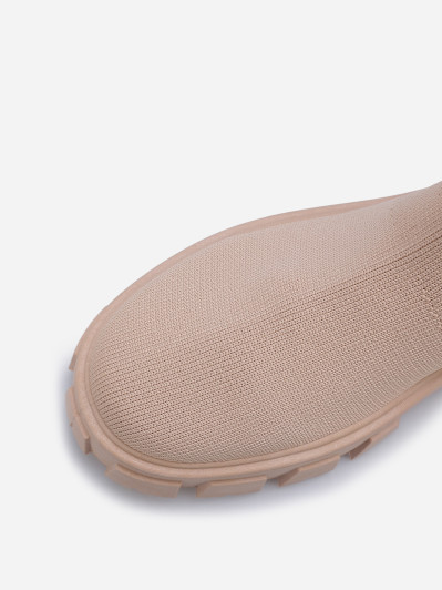 Bottines taupe chaussettes à plateforme