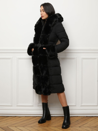 Doudoune matelassée noire à fausse fourrure