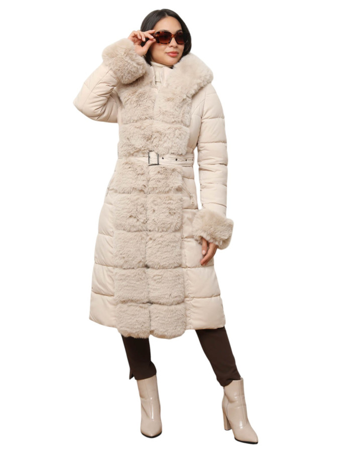 Doudoune matelassée beige à fausse fourrure