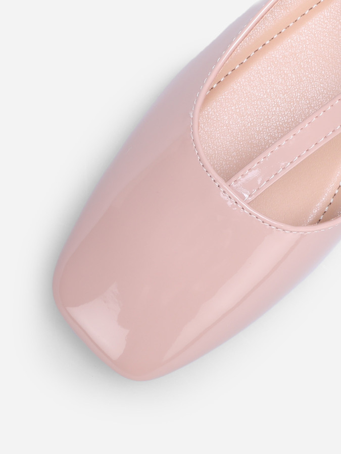 Ballerines vernies beige à bride en T