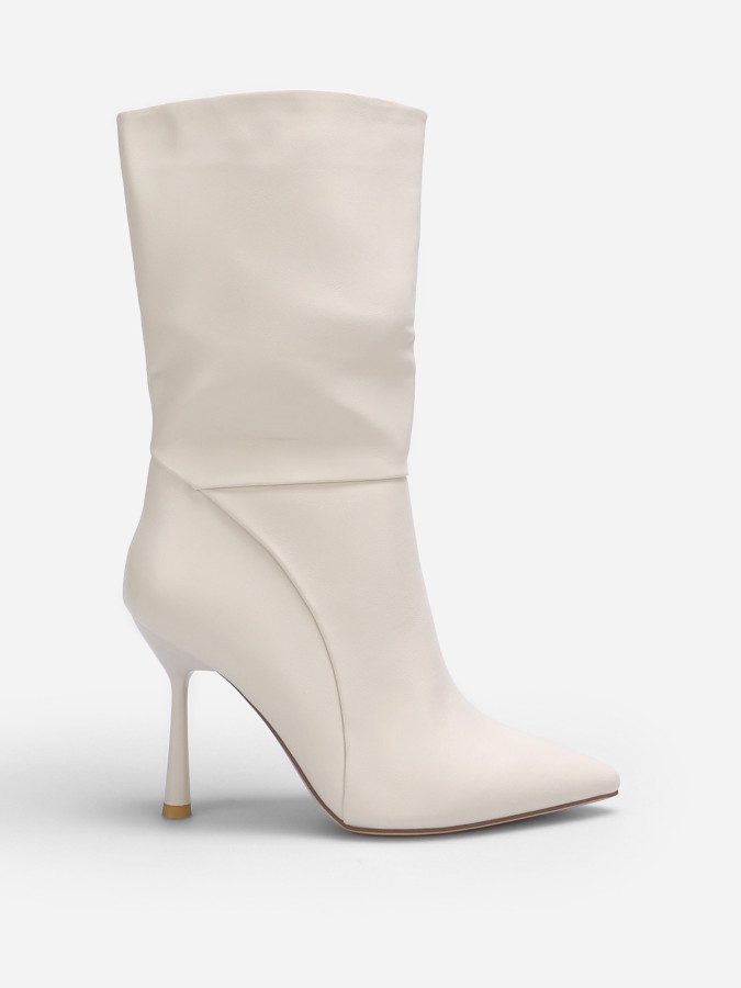 Bottes beiges mi-mollet à talon aiguille