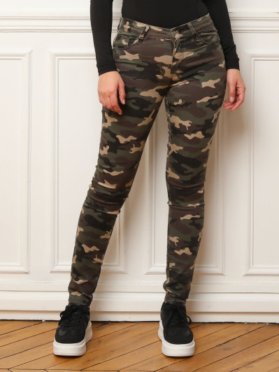 Jeans skinny kaki à imprimé camouflage