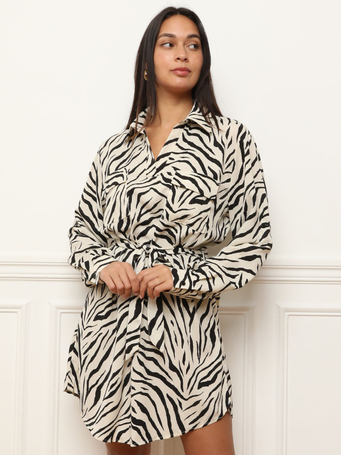Robe chemise imprimée à ceinture beige