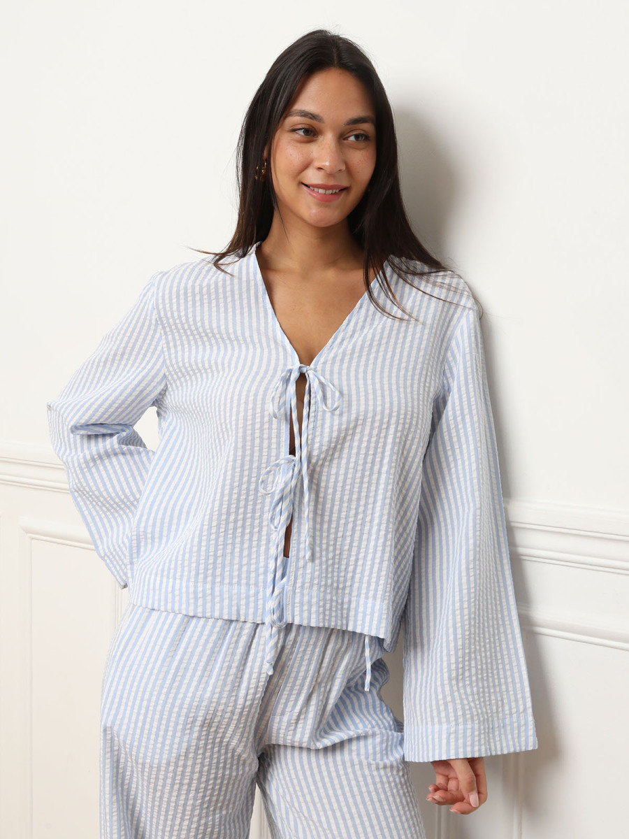 Top rayé à nouer bleu clair