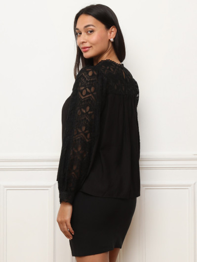 Blouse fluide à dentelle et crochet
