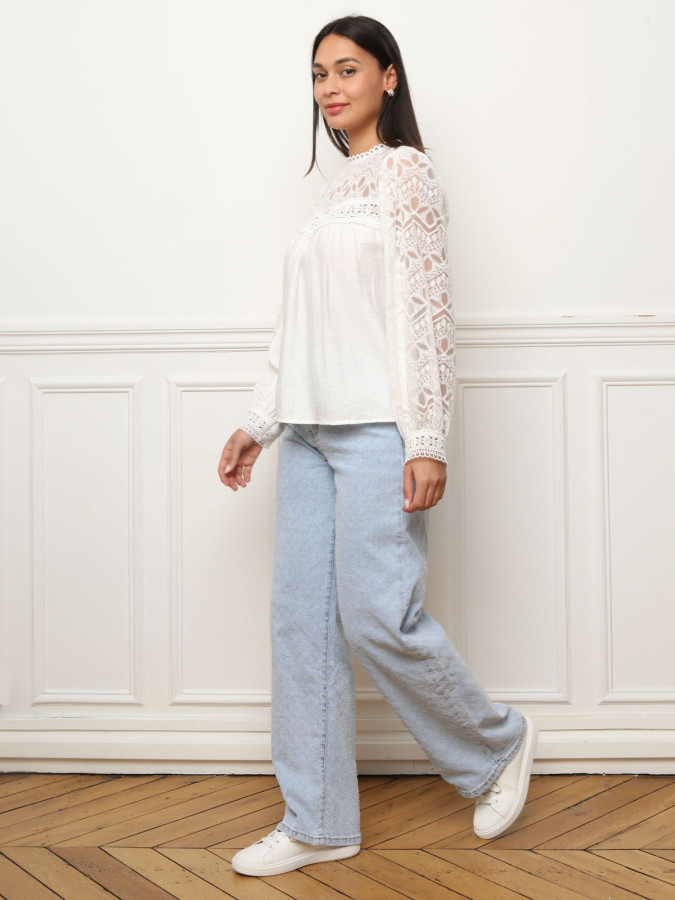 Blouse fluide à dentelle et crochet