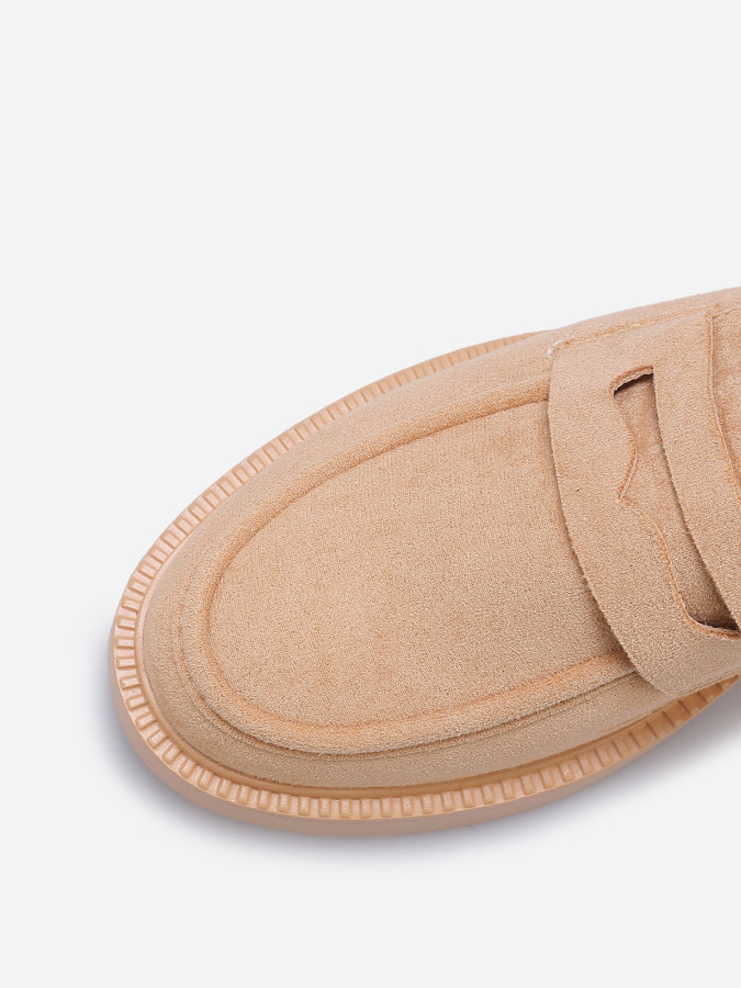 Mocassins classiques en suédine camel