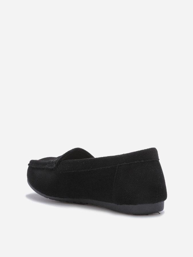 Mocassins noirs en suédine