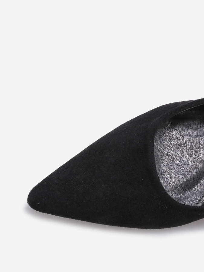 Escarpins noirs à talon bijoux