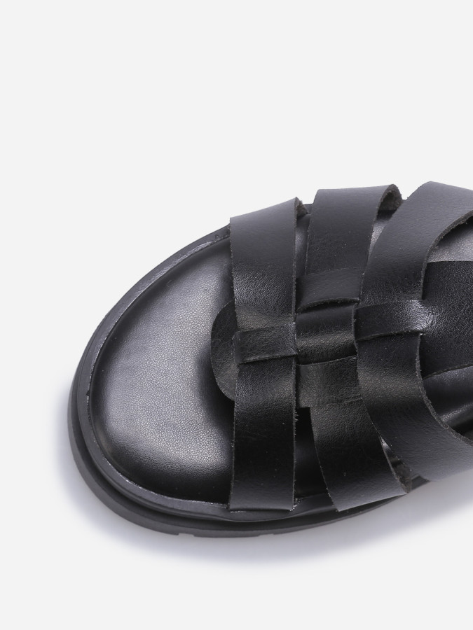 Sandales à brides et semelle crantée noires