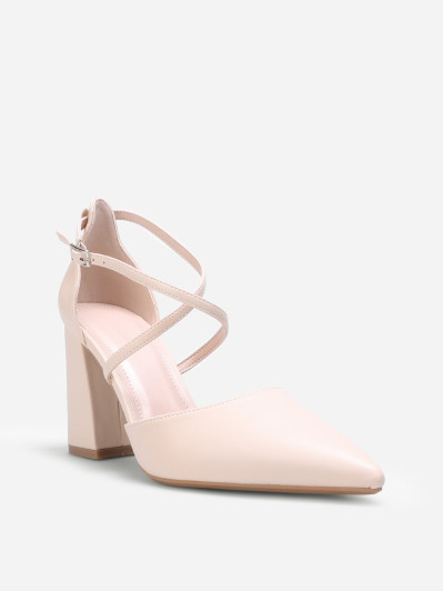 Escarpins beiges ouverts à brides croisées