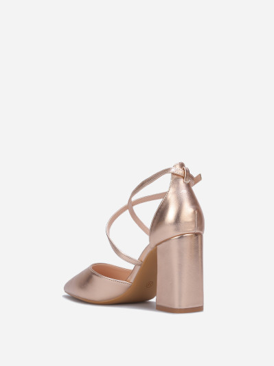 Escarpins rose doré ouverts à brides croisées