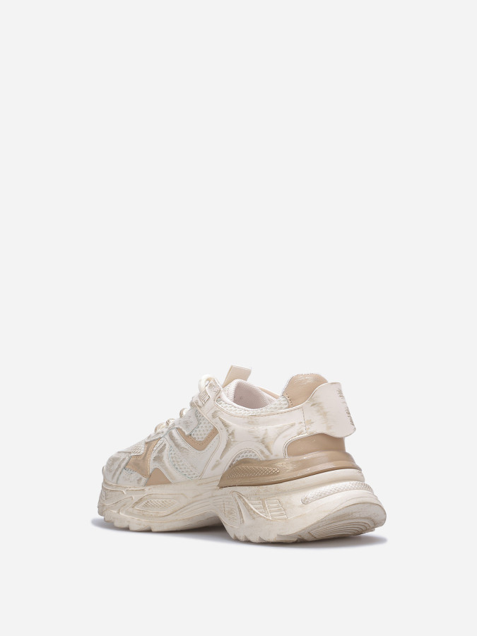 Baskets à effet tacheté avec plateforme taupe