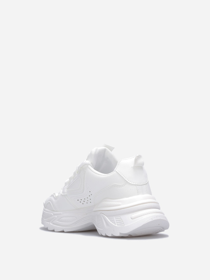 Baskets à large plateforme crantée