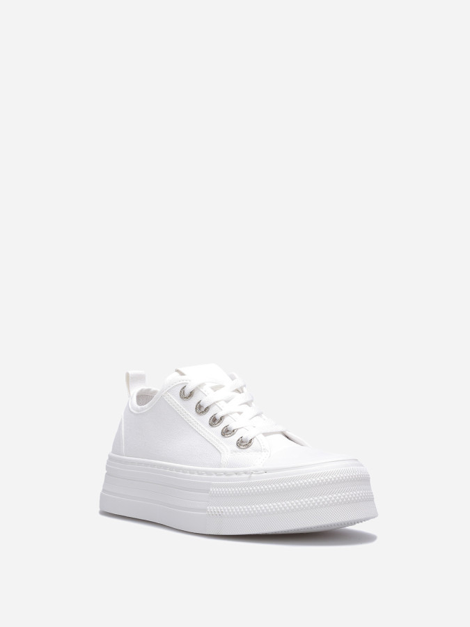 Tennis à plateforme et détails strass blanches