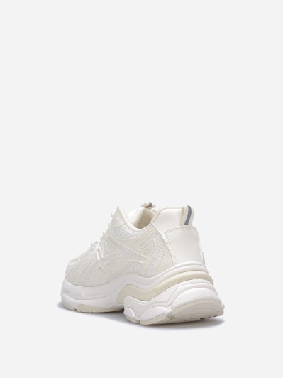 Baskets à surpiqûres contrastantes beiges