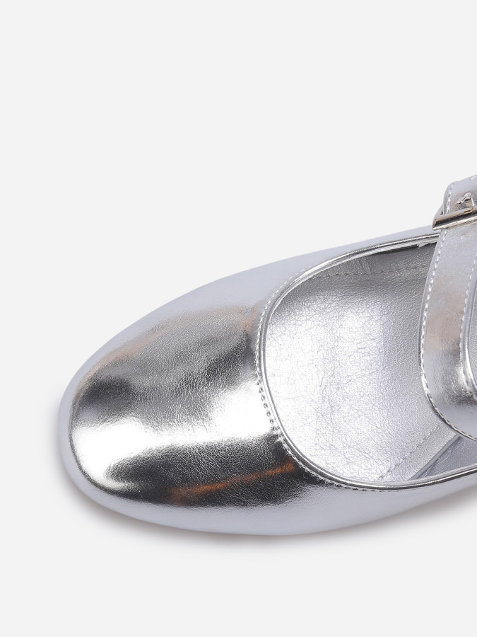 Escarpins slingback style babies argentés