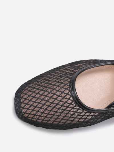 Ballerines babies en simili et résille noires