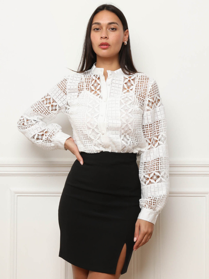 Jupe à taille haute et fente noire