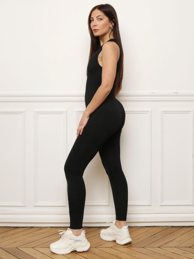 Combinaison moulante à zip noire