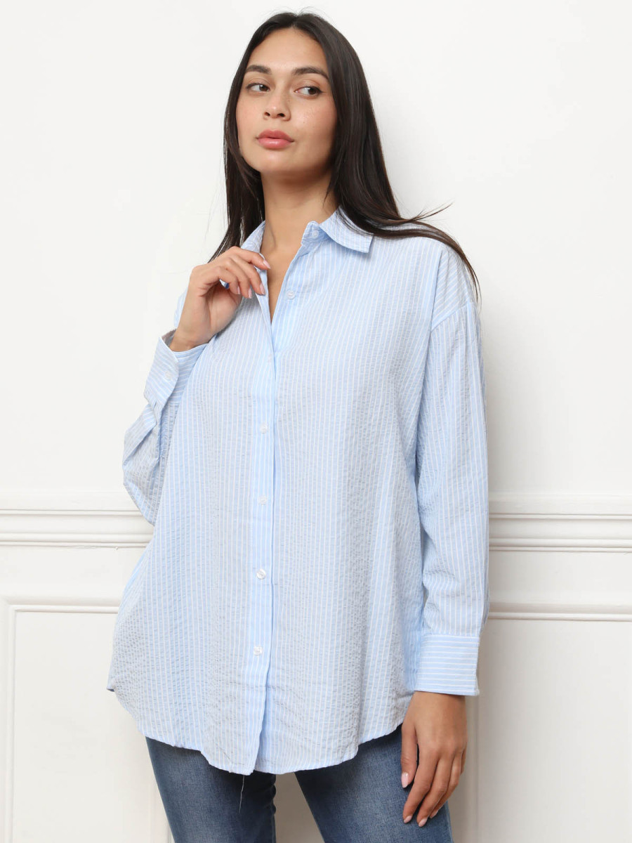 Chemise oversize à motifs rayés bleu clair