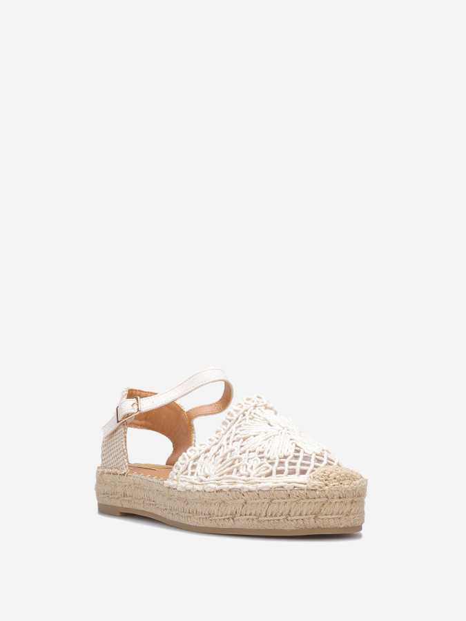 Espadrilles en crochet à plateforme beiges